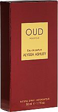 Photo of Alyssa Ashley Oud Pour Elle